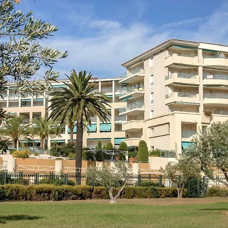 Les Pins Bleus Appartement Golfe-Juan